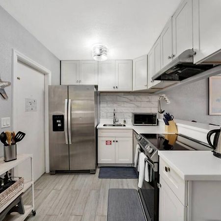 Lovely 1 Bedroom - Just Beachy By Pmi 포트 로더데일 외부 사진